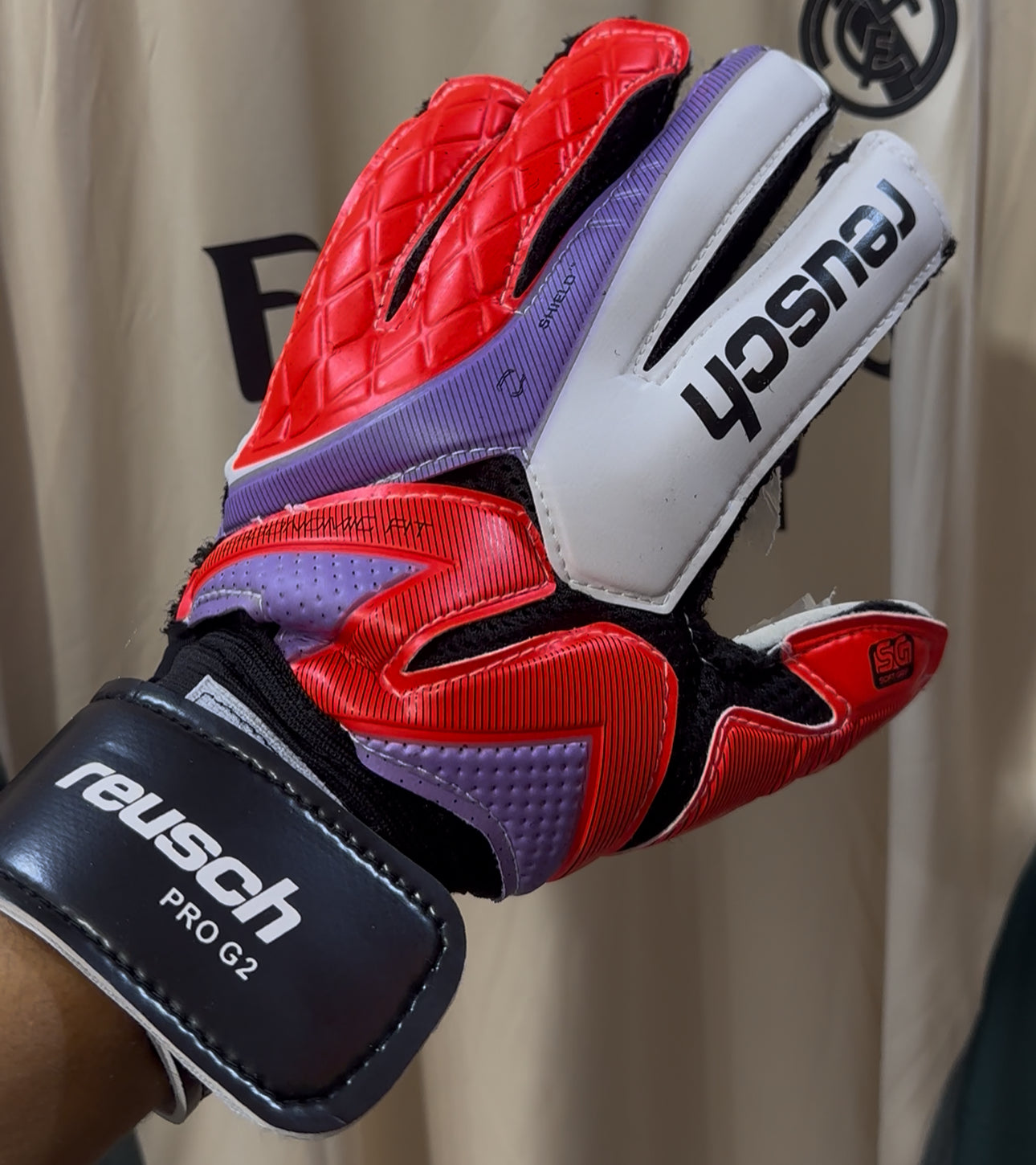 Reusch supergood avec scratch et protége #180h#55