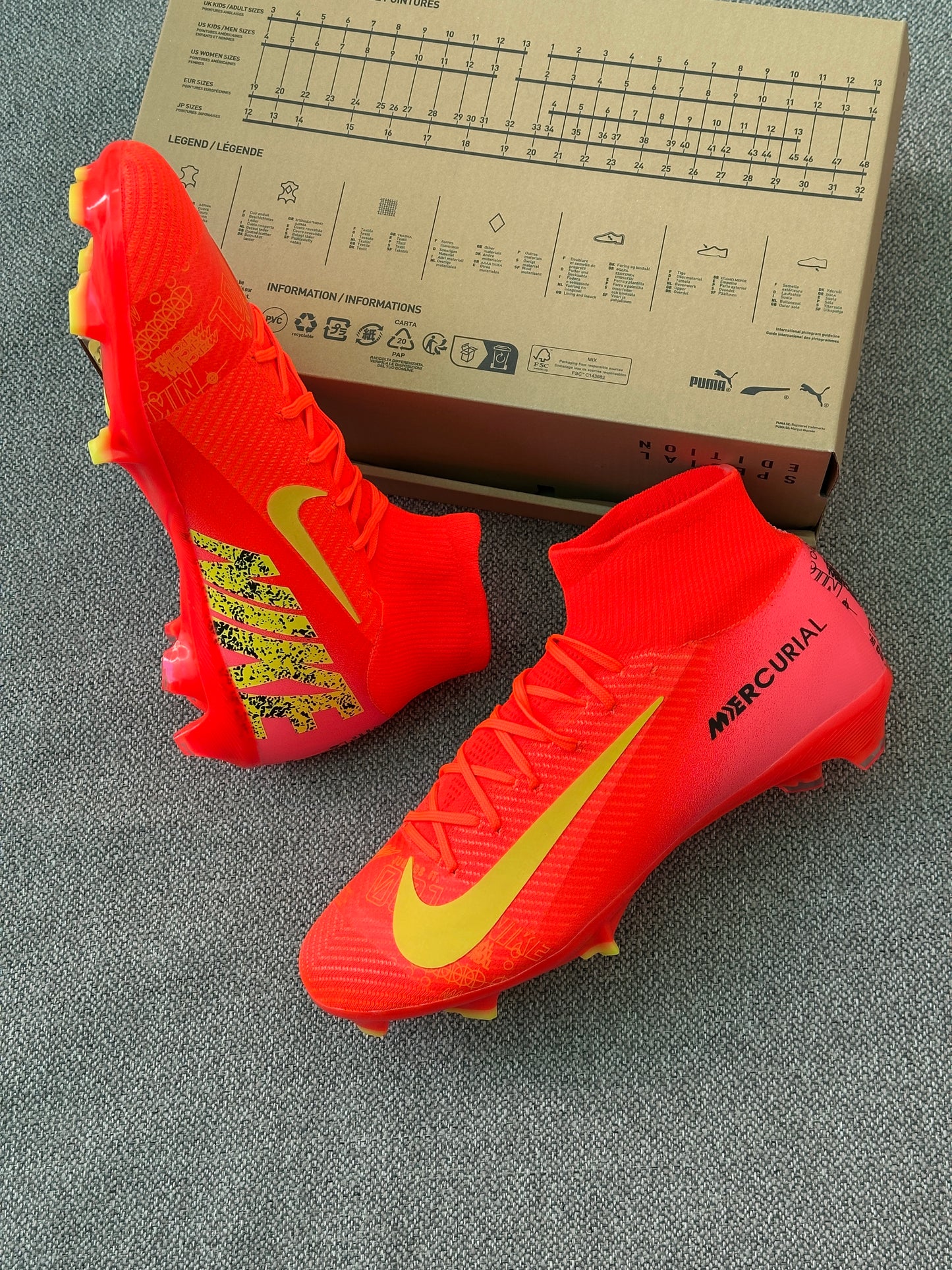 NIKE COSMICSPEED SUPERFLY GOODQUALITY WITH GIFT #600h#90 (peutouvrir)