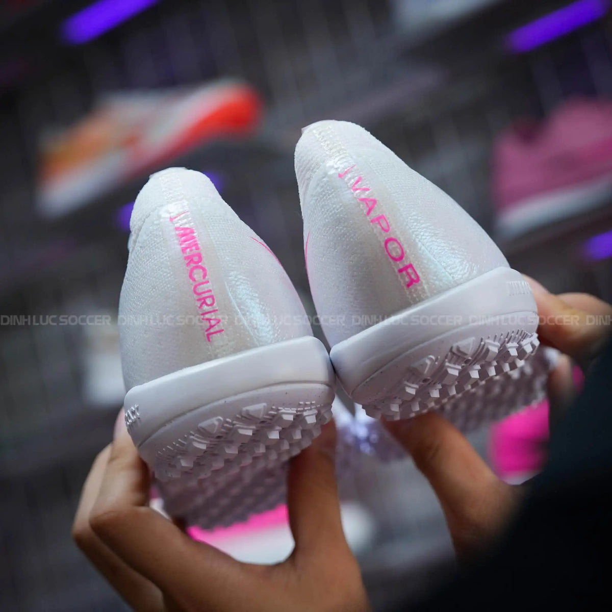 VAPOR 17 TF REACT BLANCH ET ROSE #720h#125