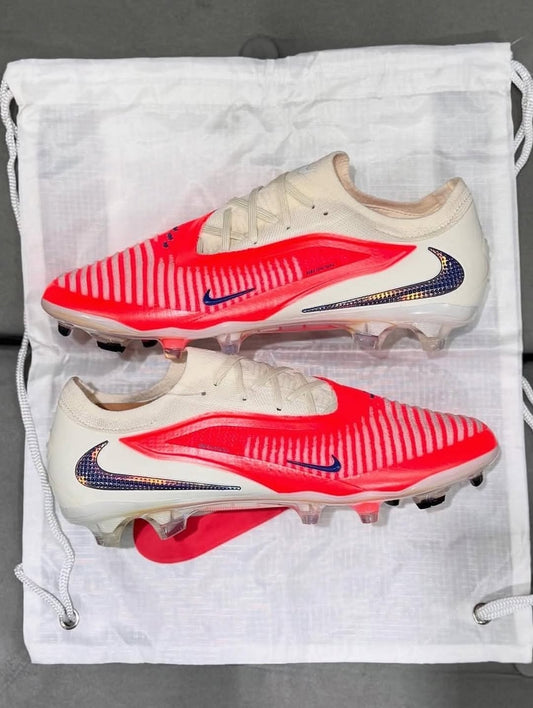 CRAMPON PHANTOM 6 COPIER-ELITE SUPERGOOD MEILLEURE FINITION #850h#150 (PEUT-OUVRIR ET ESSAYER )