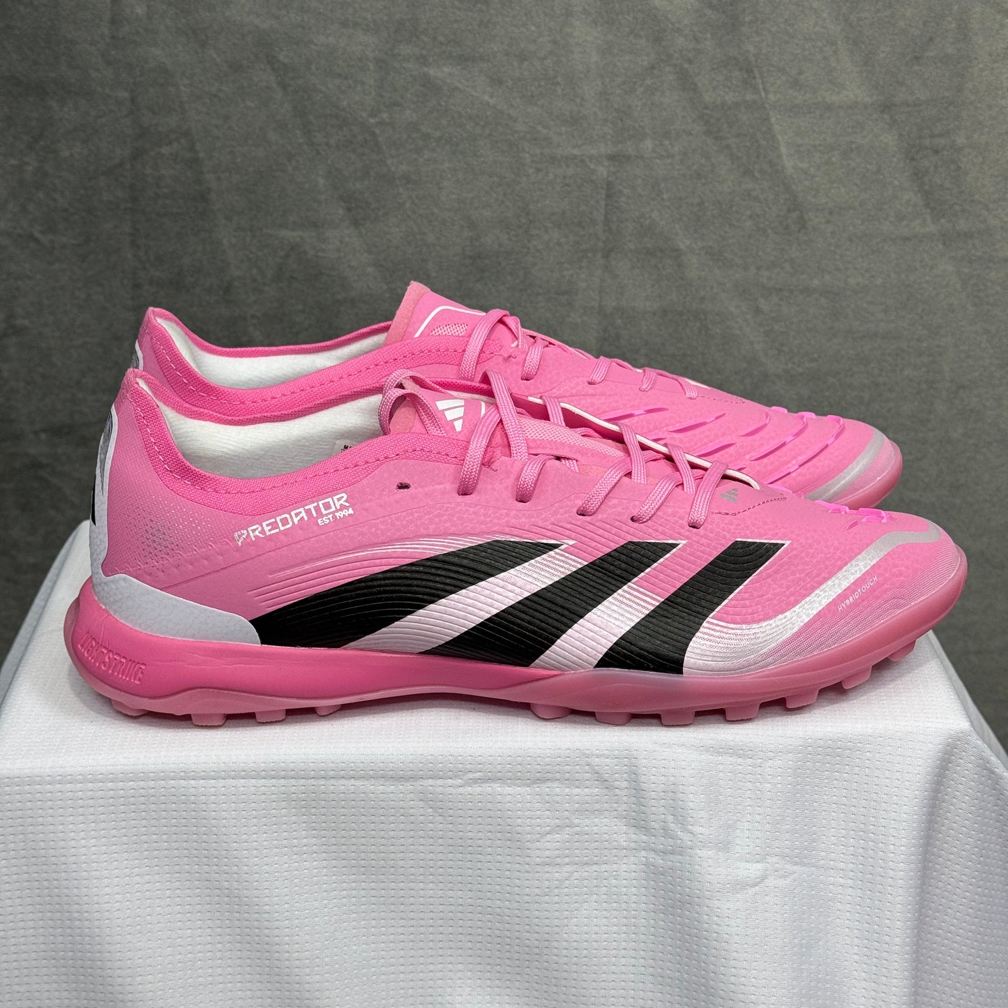 PREDATOR ROSE SUPERQUALITÉ+🎁#700h#125