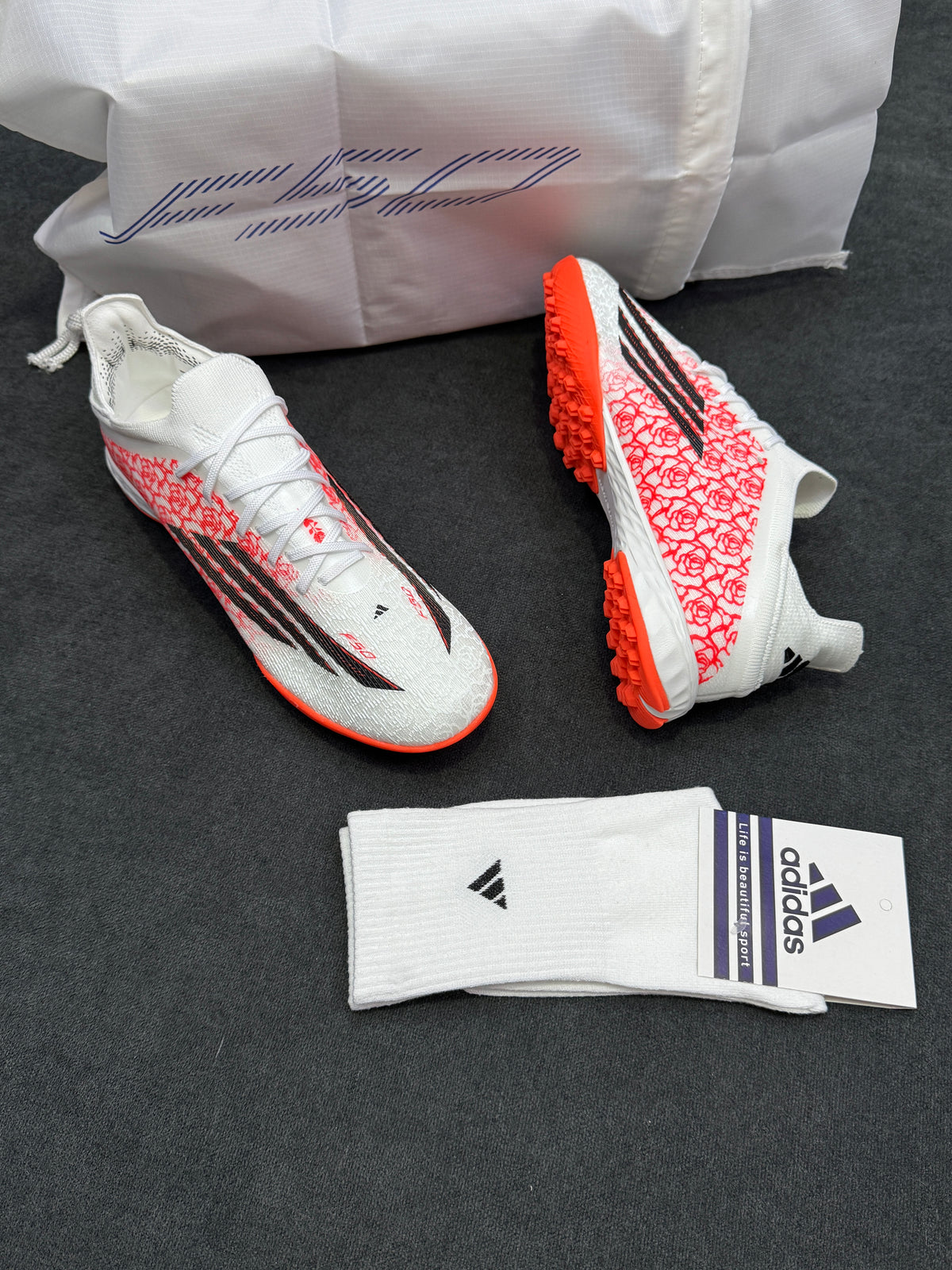 F50 good semellle gomme #570h#)0