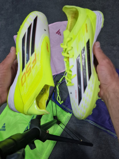 F50 TF QUALITÉ SUPERIEUR  #680h#105