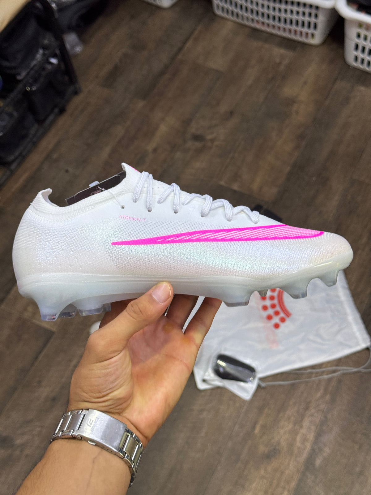 VAPOR 16 BLANCH ET ROSE CRAMPON DE FOOT #720h#130