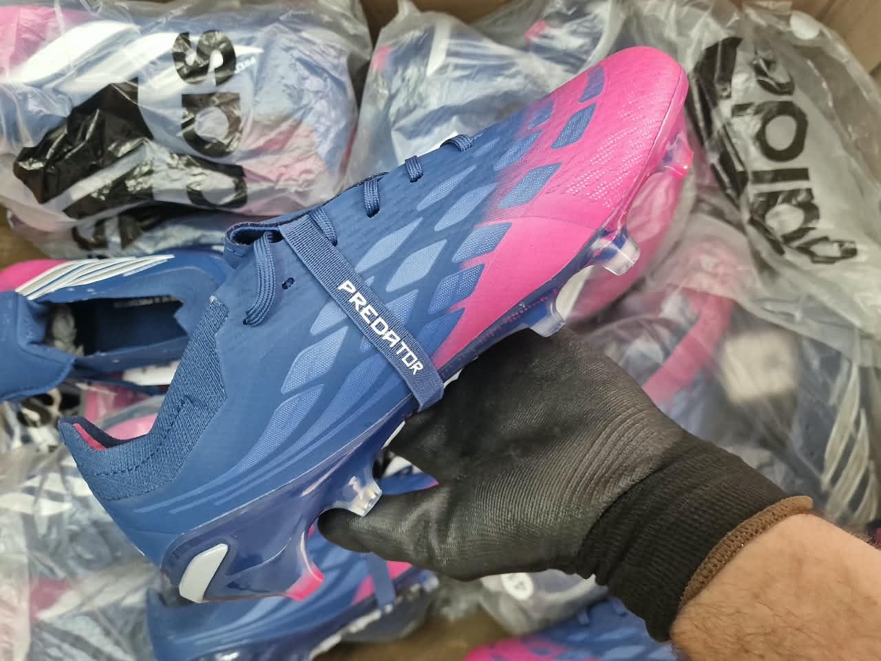 PREDATOR FG CRAMPON 26 BLUE