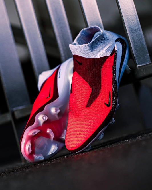 CRAMPON PHANTOM 6 COPIER-ELITE SUPERGOOD MEILLEURE FINITION #850h#150 (PEUT-OUVRIR ET ESSAYER )