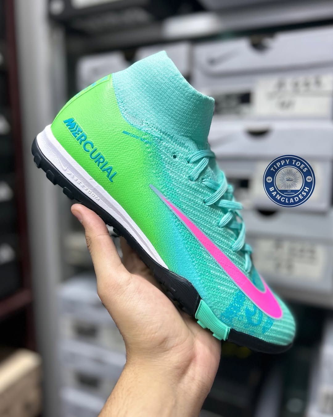 NIKEE COMSICSPEED ELITESUPERGOOD + #730h#110 (يمكن فتح وقياس )