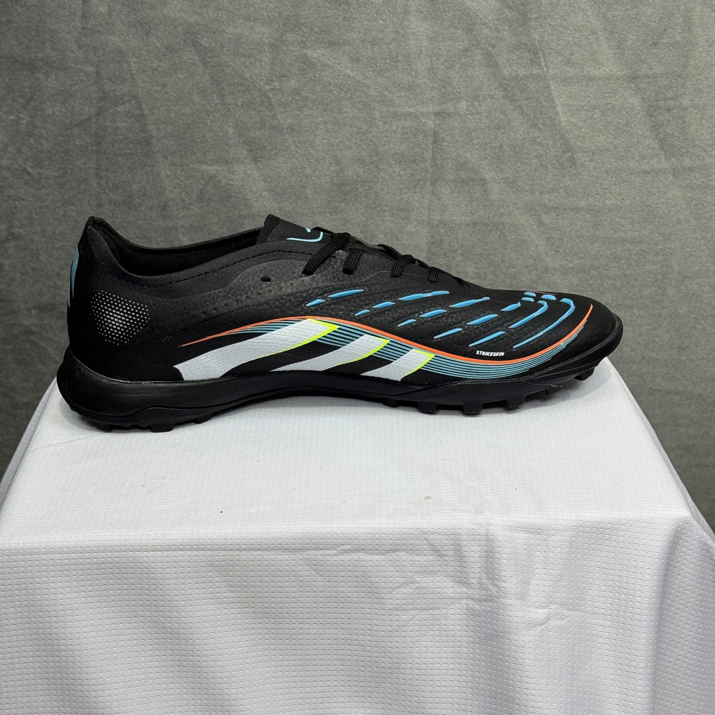 PREDATOR NOIR ET BLUE SUPER +🎁#700h#125