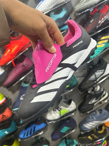 PREDATOR GOOD QUALITÉ SEMELLE NORMAL (يمكنك تفقد الحذاء ) #370h#60