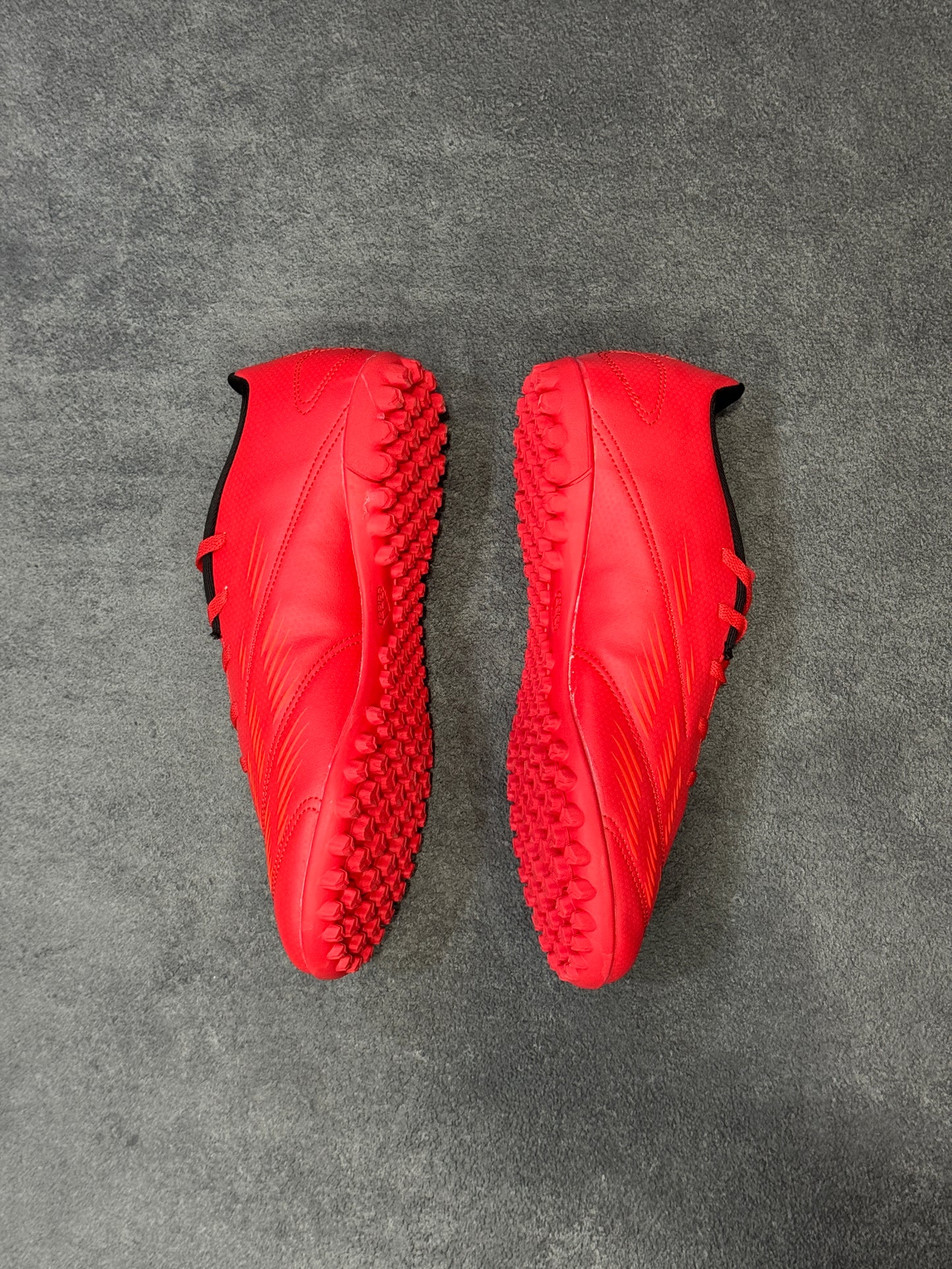 PREDATOR Qualité supérieure SEMELLE SOLIDE + 🎁#370h#85
