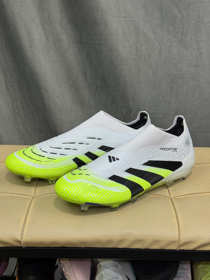 PREDATOR SUPER-QUALITÉ FG+DEMIBAS #700h#45