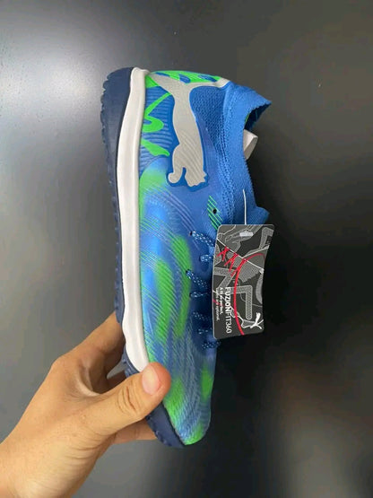 FUTUR 9 BLUE ET VERT TOUT-TERRAIN