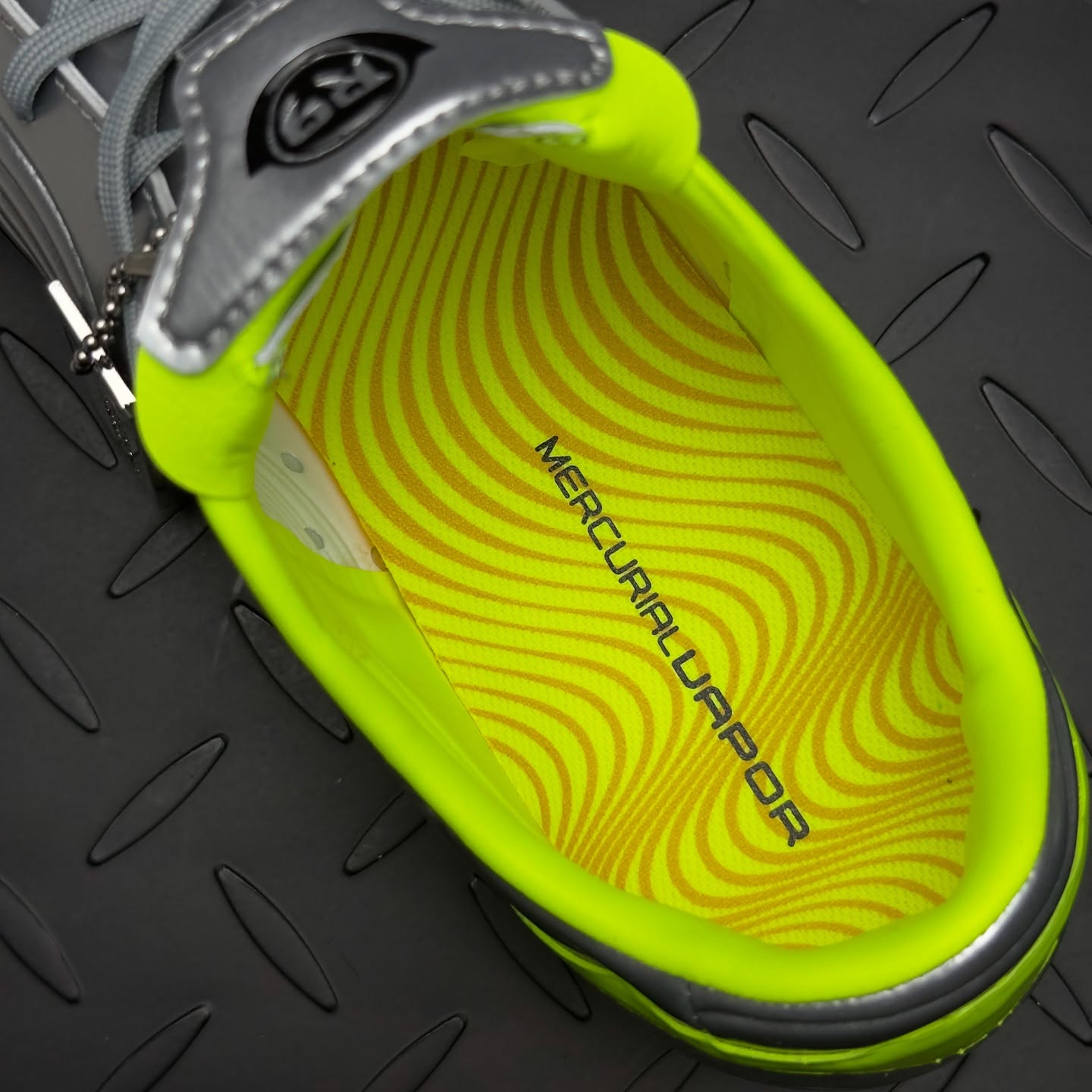 nike mercuriel vapor 1 (SUPERGOOD ) #750f#10#90 (peutouvrir)