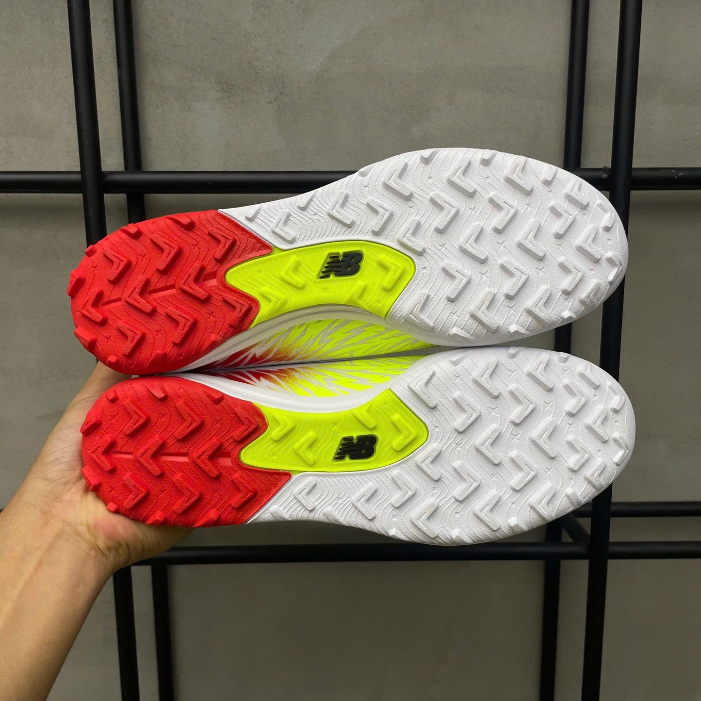 TOUT-TERRAIN NEW-BALANCE EXCLUSIVEMENT CHEZ SPORTIVEDZ SUPERGOOD #790h#150