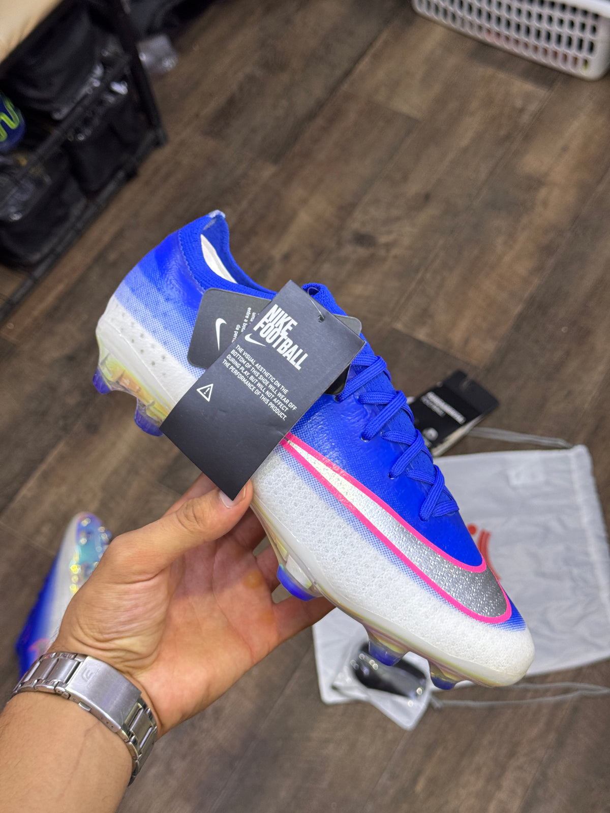 CRAMPON VAPOR17 FG BLUE ET BLANCH AVEC ROSE #720h#130