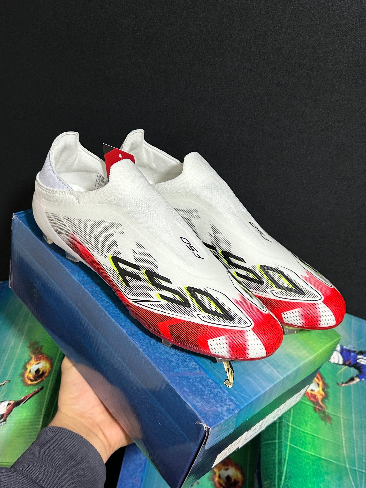CRAMPON F50 HAUTE-QUALITÉ BLUE AVEC LA BOITE ORIGINAL #410#50