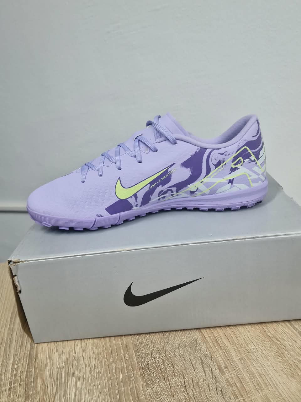 MERCURIAL VAPOR 16 TOUT-TERRAIN VERT ET ROSE #500h#95