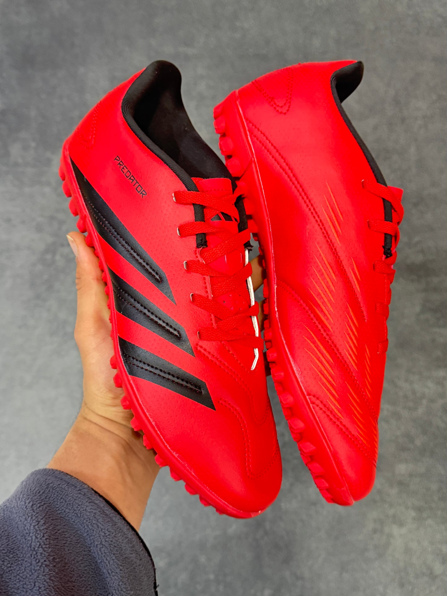 PREDATOR Qualité supérieure SEMELLE SOLIDE + 🎁#370h#85