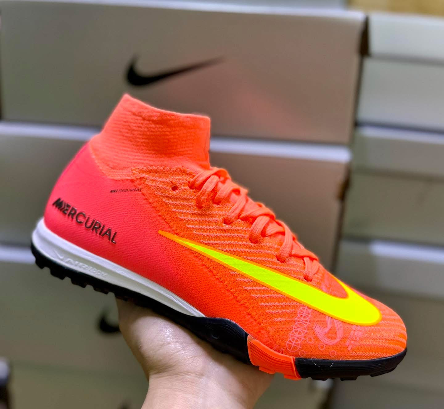 NIKEE COMSICSPEED ELITESUPERGOOD + #730h#110 (يمكن فتح وقياس )