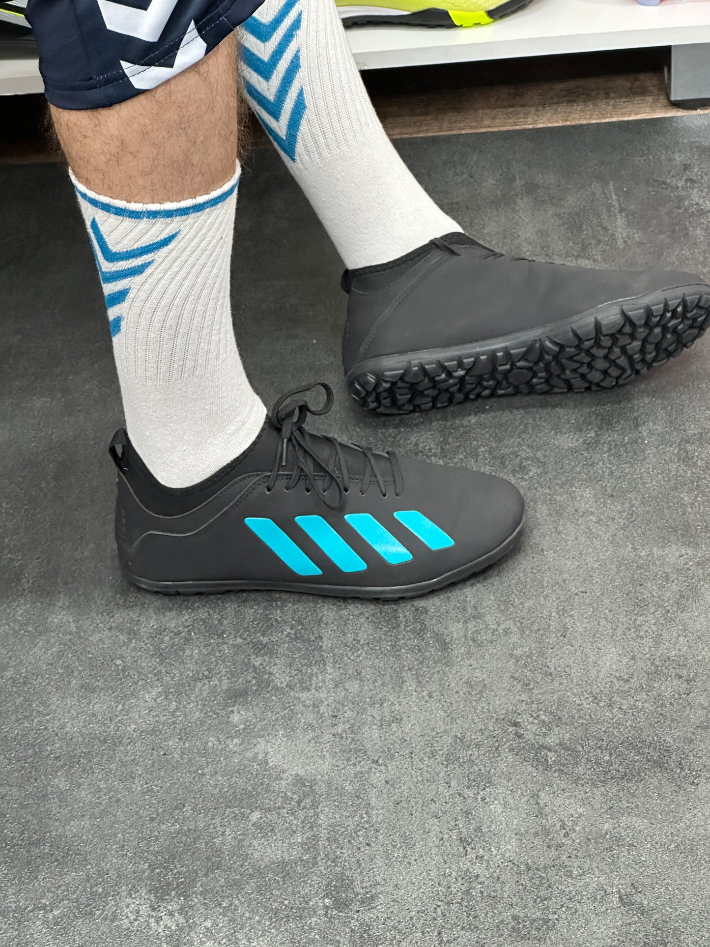 TOUT-TERRAIN GOOD QUALITY 4 BOND #280h#135 (يمكنك فتح الطرد )