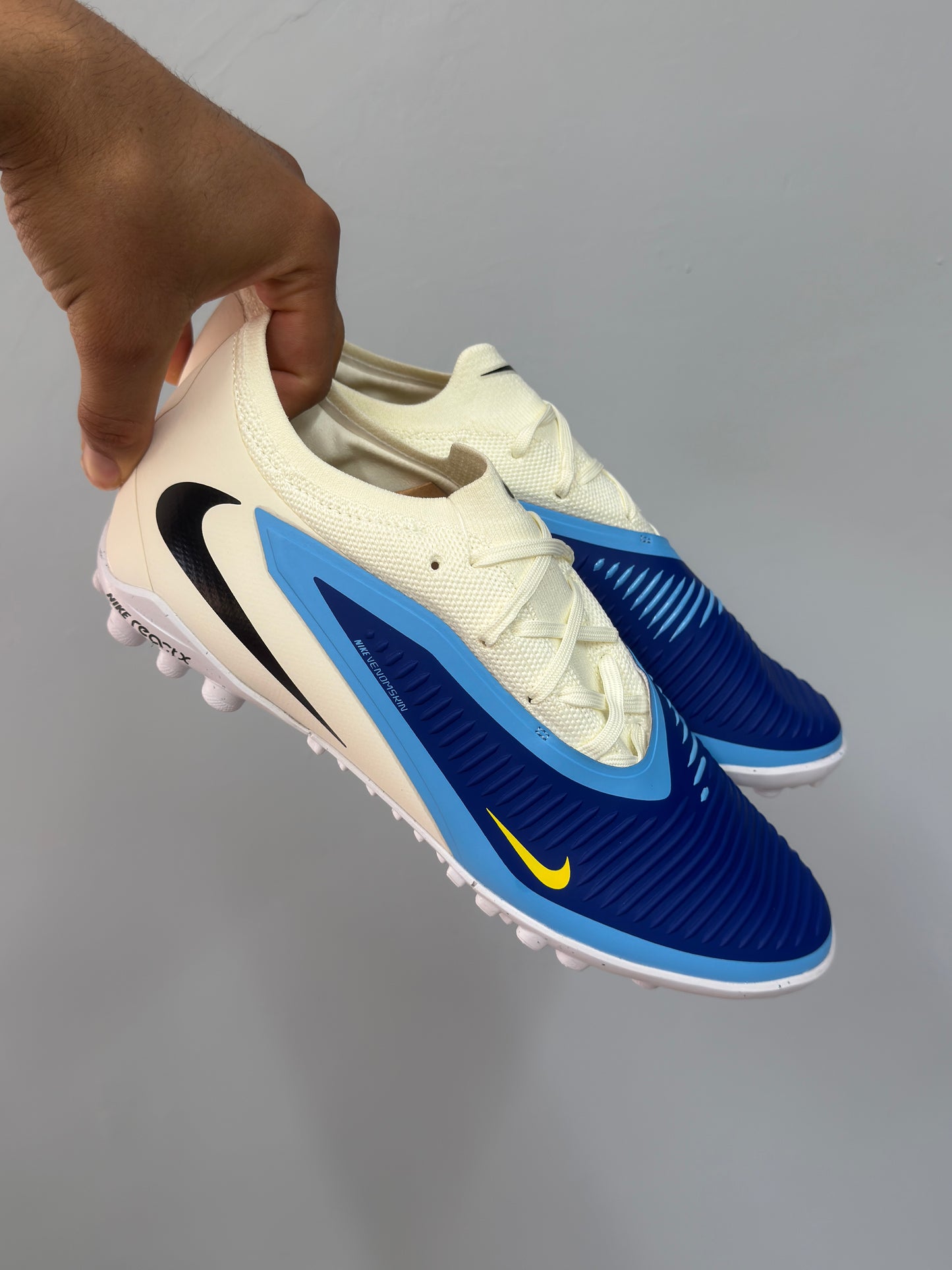 PHANTOM 6 REACT TF GOMMÉ+CHAUSSUETT #580h#200