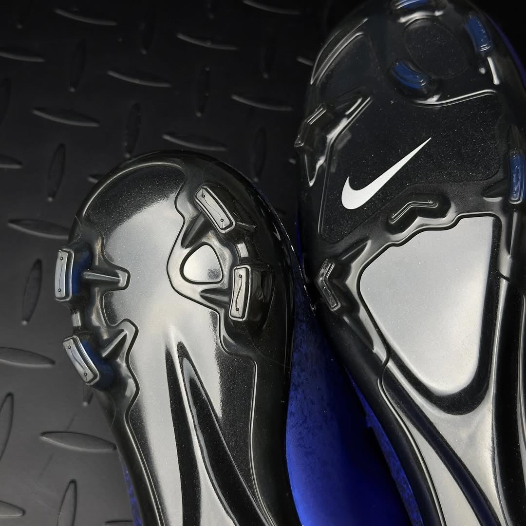 NIKE MERCURIEL CR7 PRO (SUPERGOOD)    #830h#30 (peutouvrir)