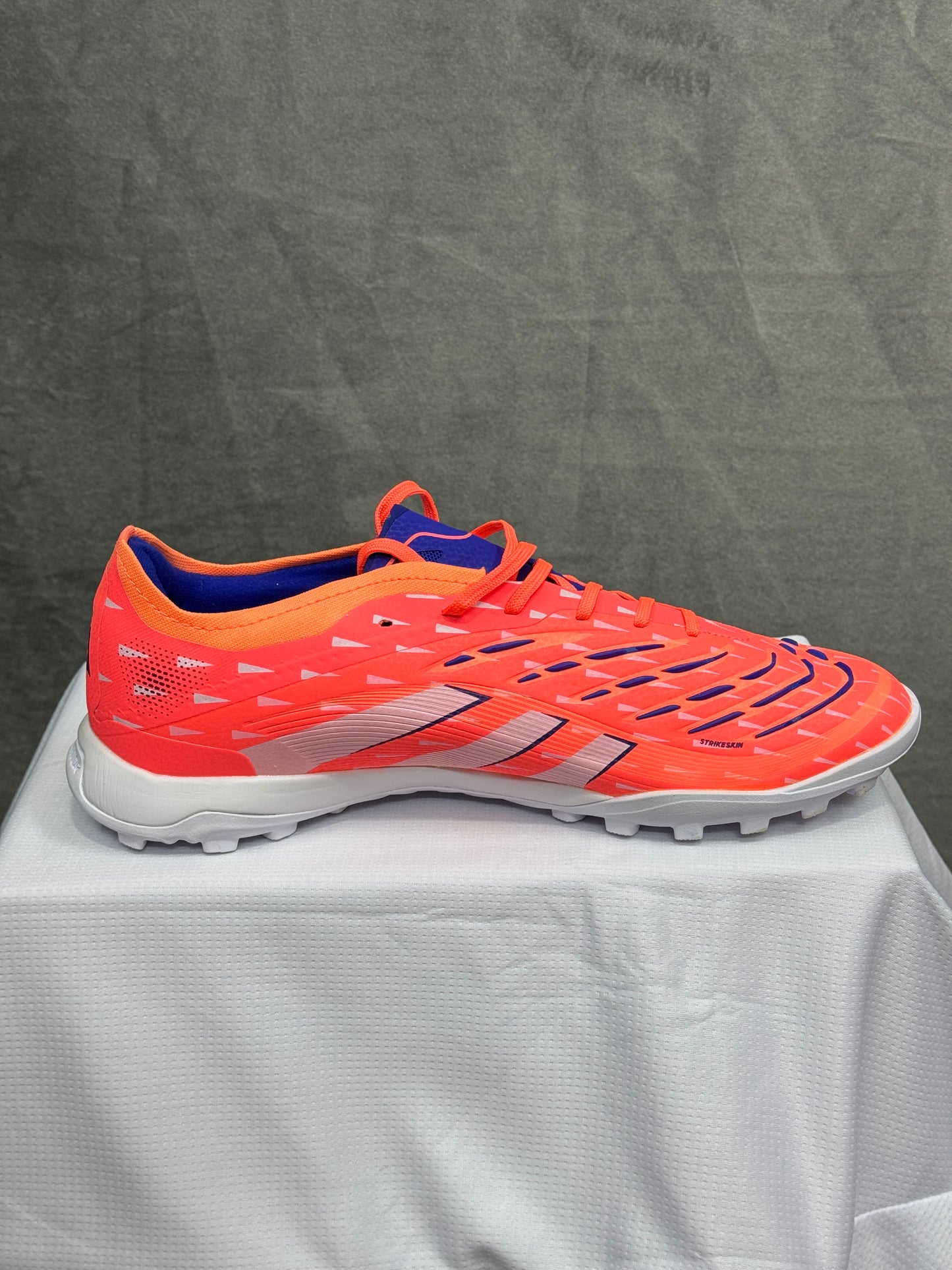 PREDATOR SUPERQUALITÉ +🎁#700h#125