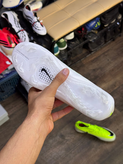 VAPOR 17 VERT ET BLANCH CRAMPON DE FOOT #720h#115