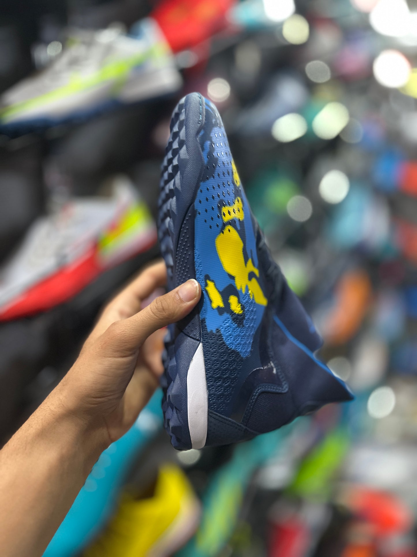 PREDATOR GOOD QUALITÉ SOLIDE BIEN FINI ( يمكنك تفقد المنتج ) #300h#95