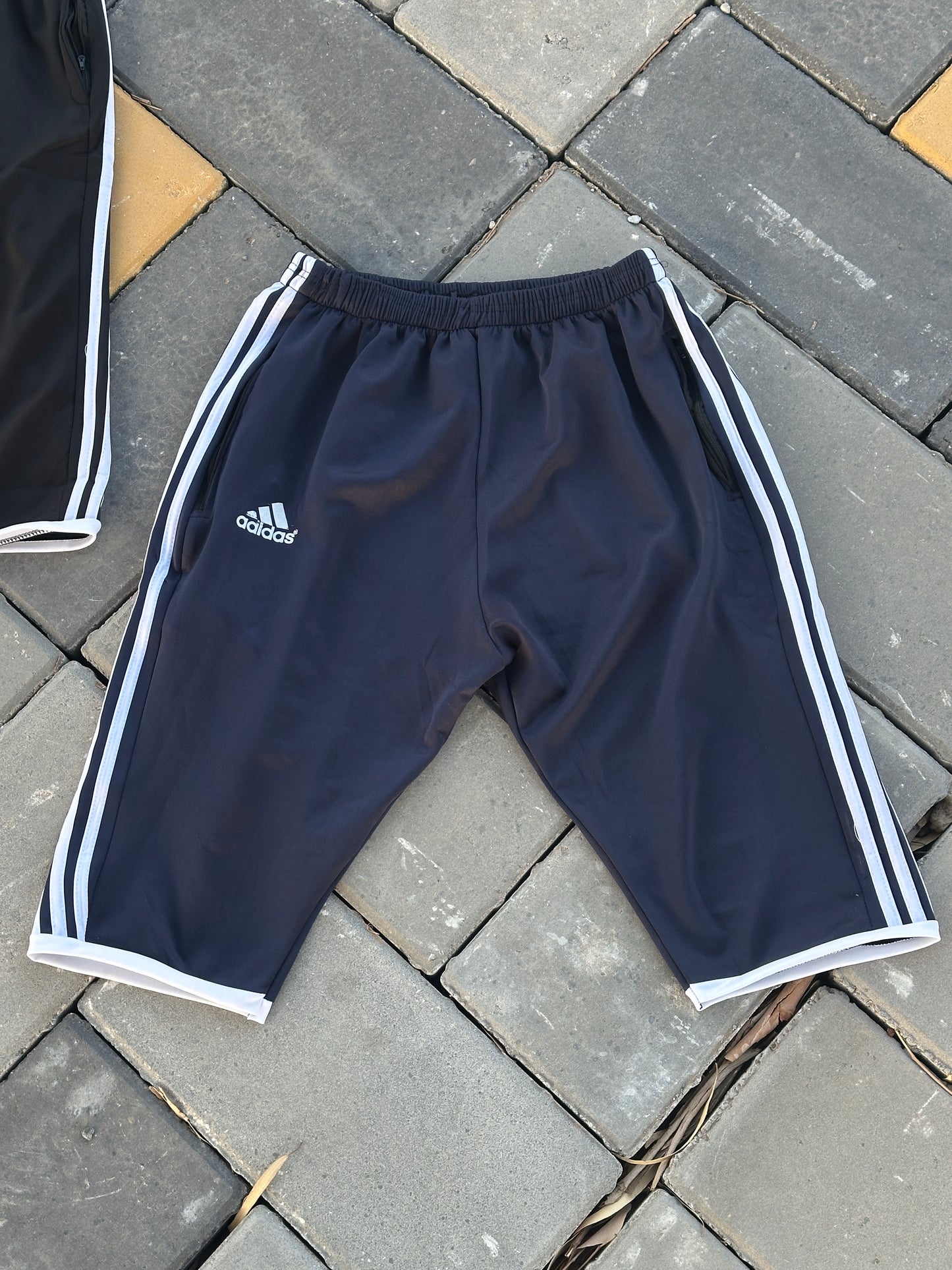 PONTACOUR ADIDAS HAUT-QUALTÉ + DEMIBAS GRATUIT(يمكن فتح وقياس ) #65h#60