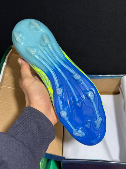 CRAMPON F50 HAUTE-QUALITÉ BLUE AVEC LA BOITE ORIGINAL #410#50