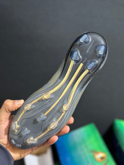 CRAMPON F50 HAUTE-QUALITÉ BLUE AVEC LA BOITE ORIGINAL #410#50