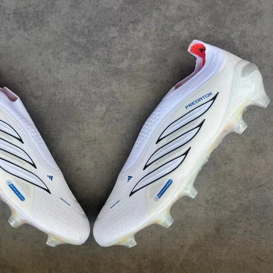 PREDATOR CRAMPON LACLESS SUPER #810h#135